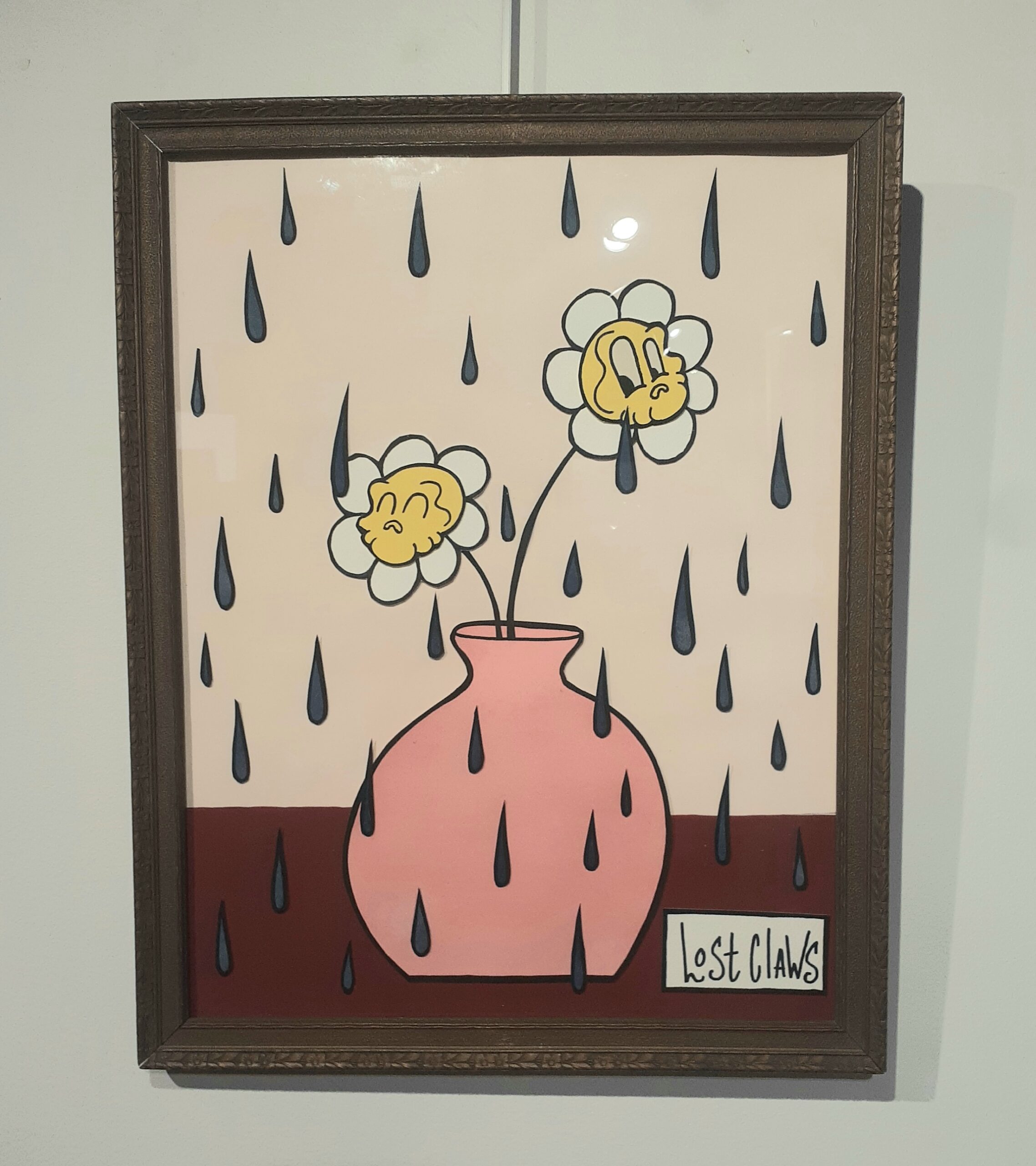 Lost Claws, Vase pluvieux
